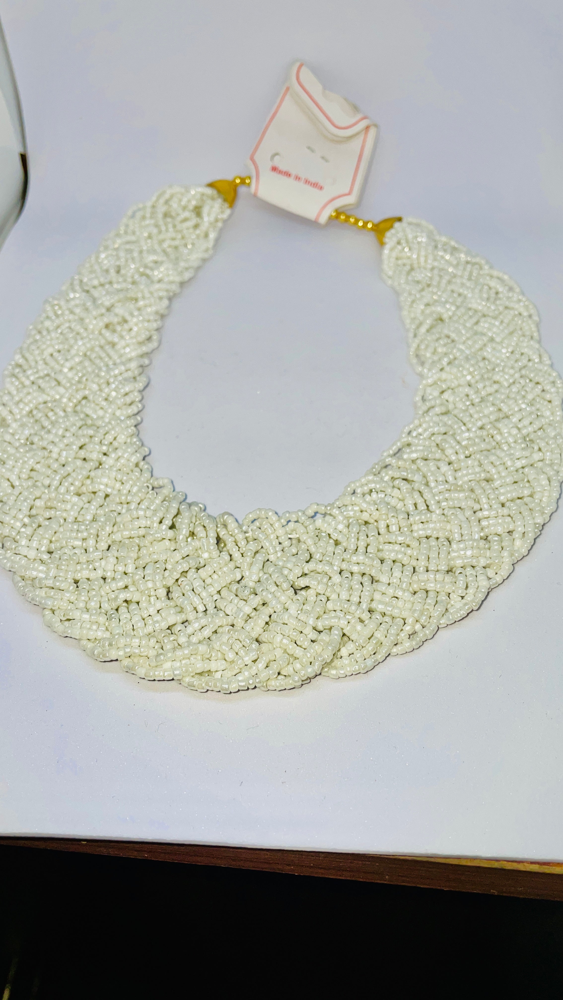 Woven pattern Neckpiece