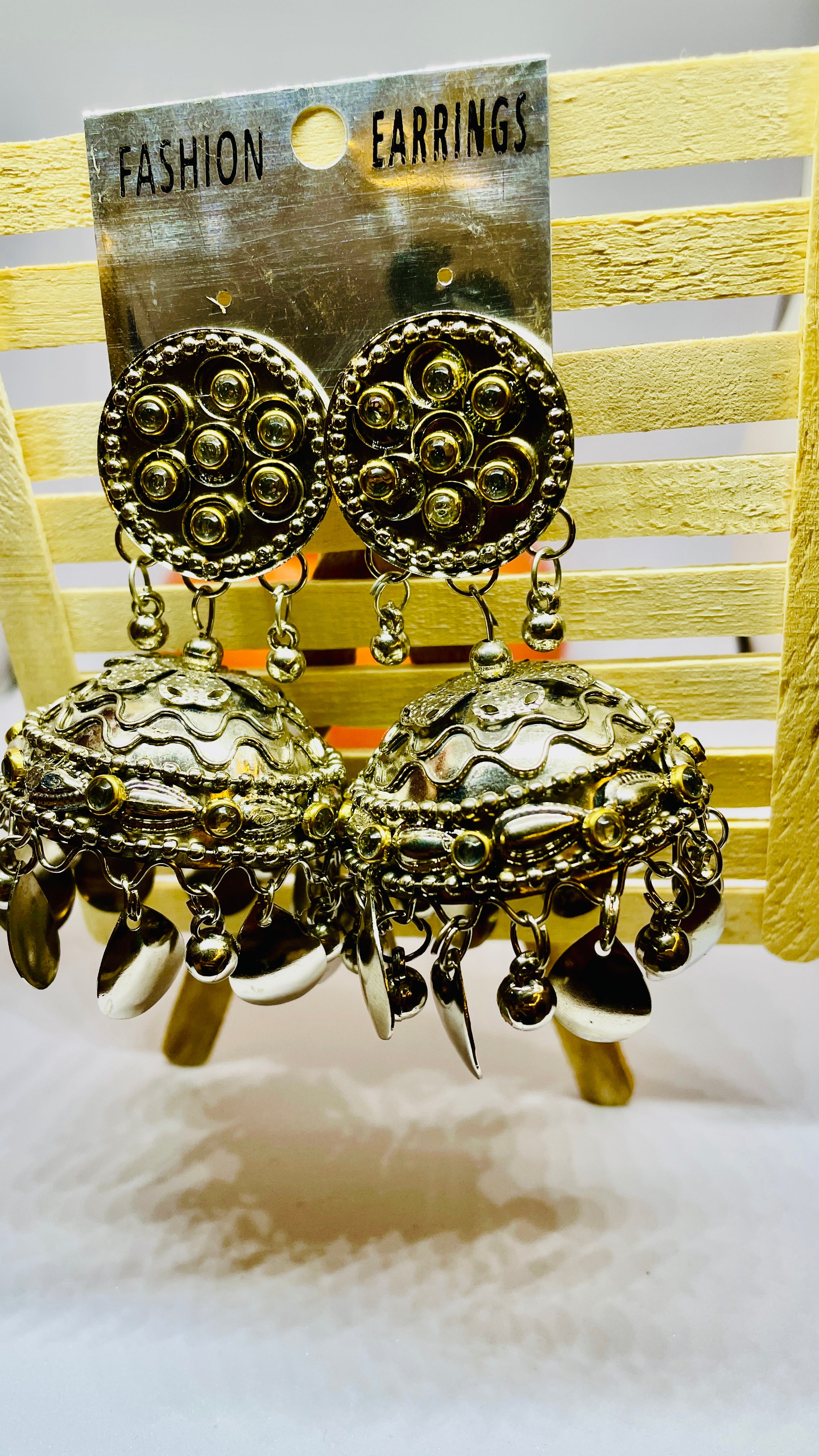 Big Kundan Jhumkas